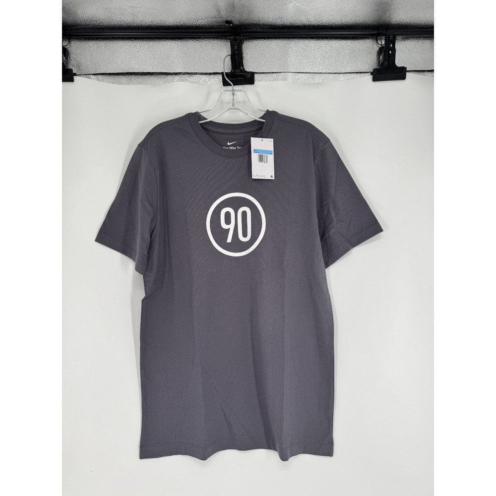 Nike Total 90 Tee T Shirt Mens Size Medium Graphic Short Sleeve Grey‎ IB6032-064